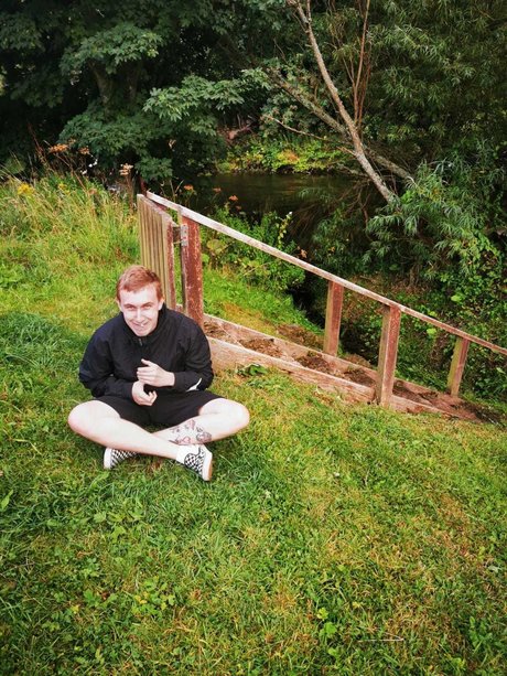 Conor Bianchi modèle des photos