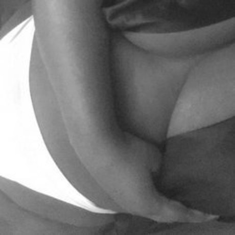 amateurs allemands uniquement assez nue img