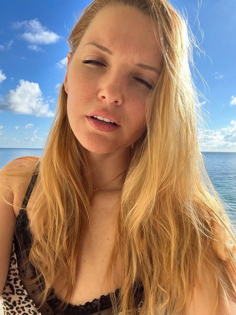 Miami Weather star du porno xxx images