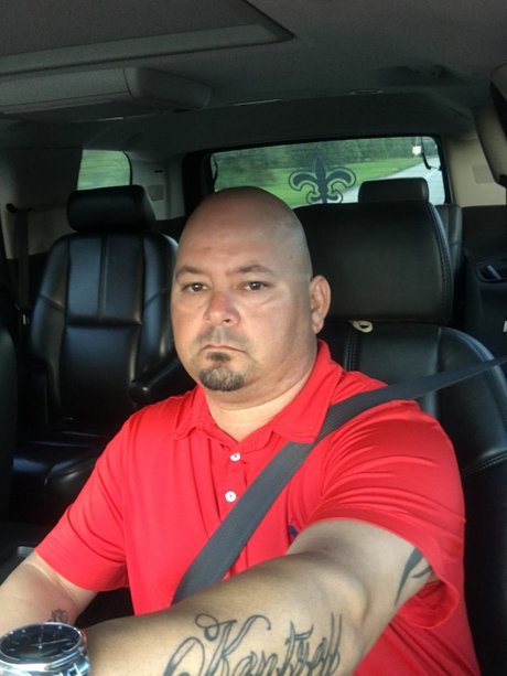 Jesse Bailey actrice libre des photos