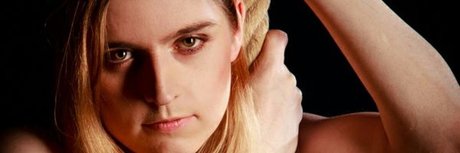 Kacey Corvus jolie actrice galeries