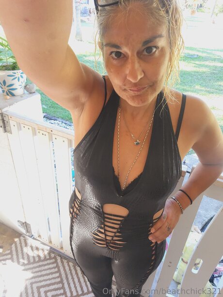 sexe en bikini uniquementfans beau archive