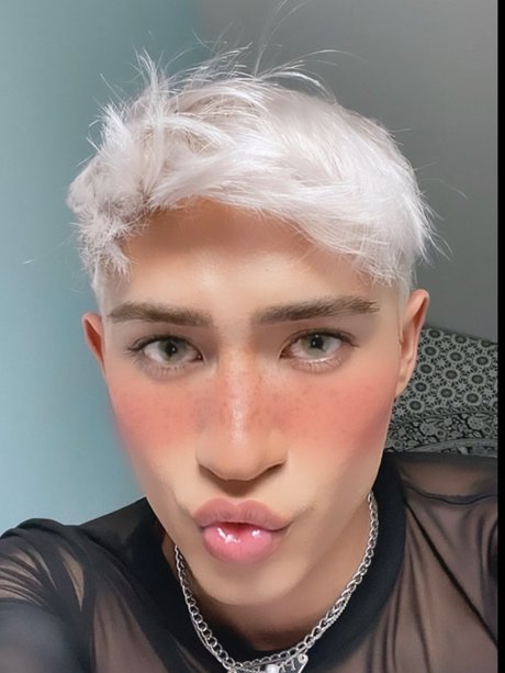 Ander Wolfe FREE_ modèle adulte image