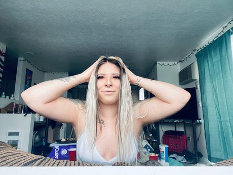 CHARLOTTE DAVIS modèles nus collection