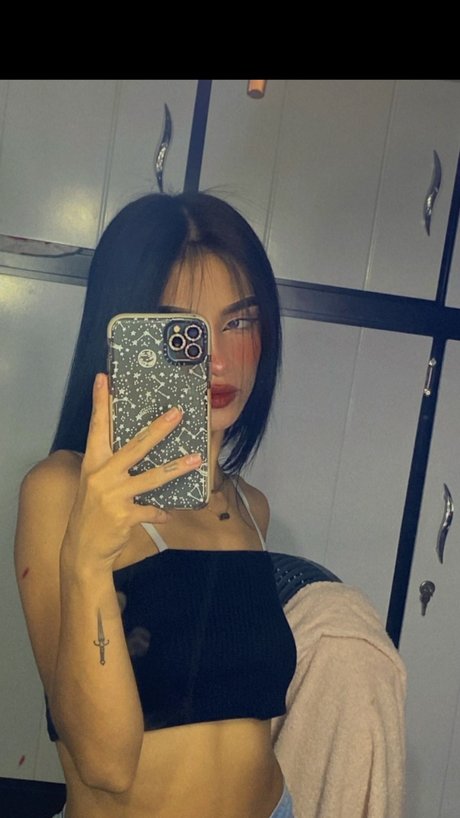 charlott star du porno chaud photos