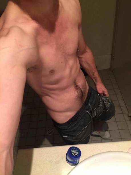 fans de gloryhole uniquement chaud photo