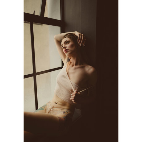 Mintiie Free star du porno gratuite photo