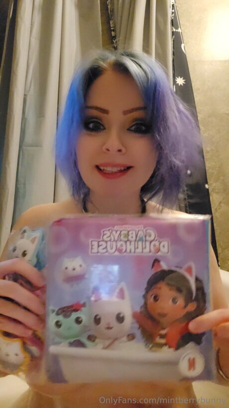 MintBerryBunny actrice érotique image