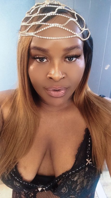 fellation mature uniquementfans art érotique collection