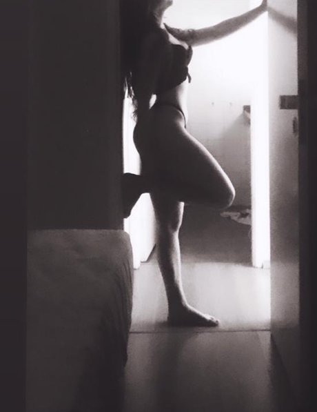 Milly Vargo actrice hd photos