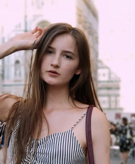 Mila Kate actrice chaude image