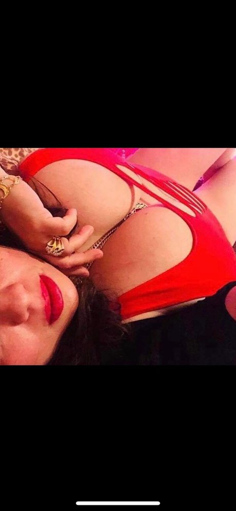 Chanel G_ actrice de sexe image