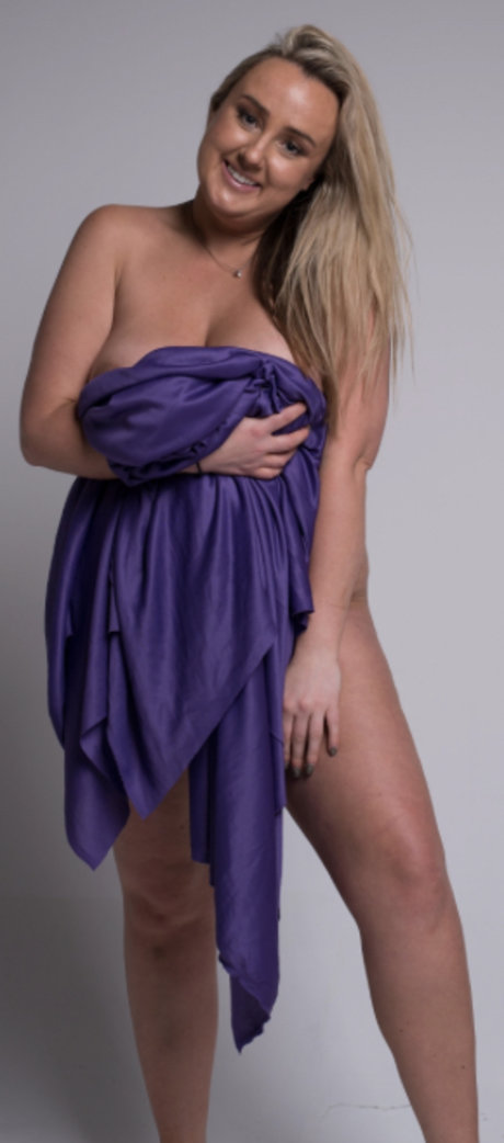 Carm sdmn actrice adulte des photos