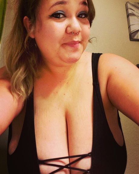 MamaMilkJugs haut étoile image