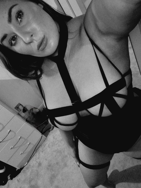 Miss Adele Heart modèle de sexe images