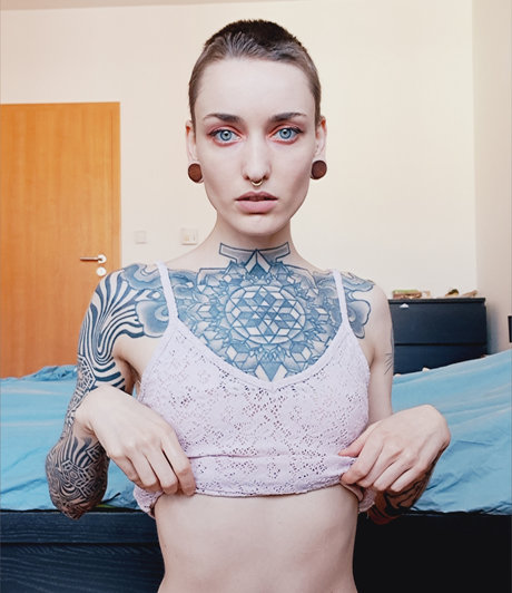 Misha Manist étoile adulte galerie