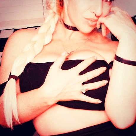 Kat Stone modèle sexy photos