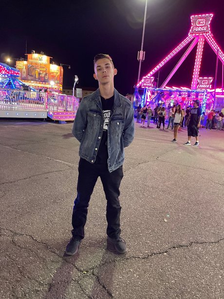 Andrew Gomes star du porno photos