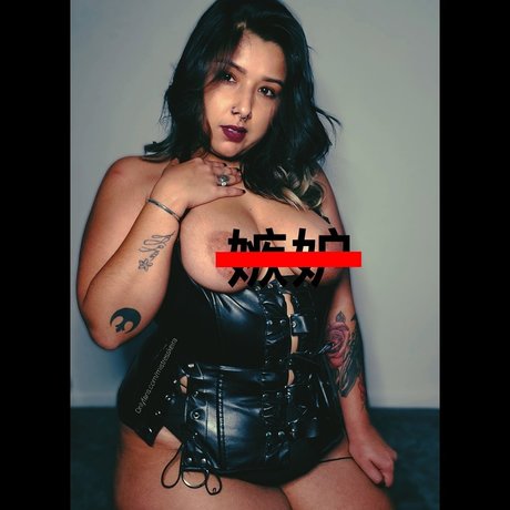 _Mistress Keira_ belle actrice archive