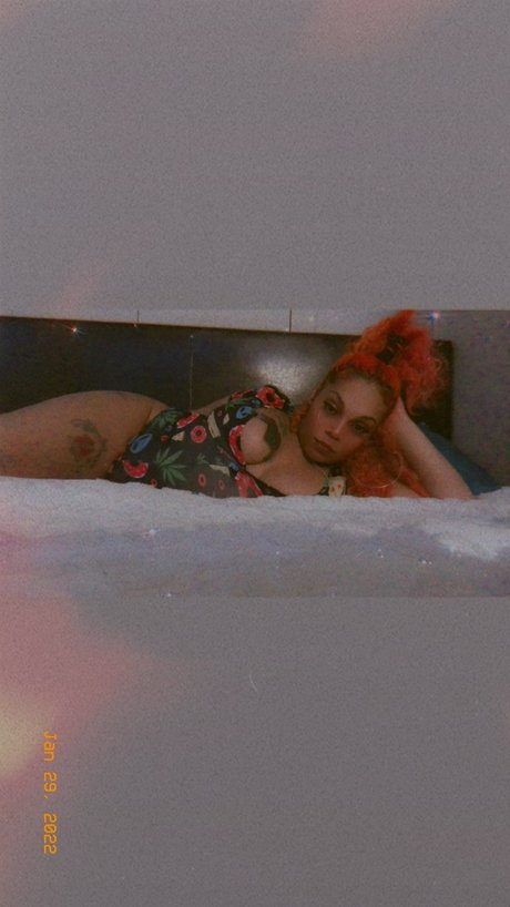 Mistress cubanfury modèle sympa photo