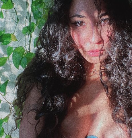 Miss Terra Forest_ modèle de sexe collection