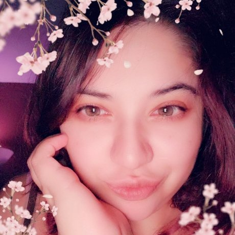 Miss Saturn modèle xxx images