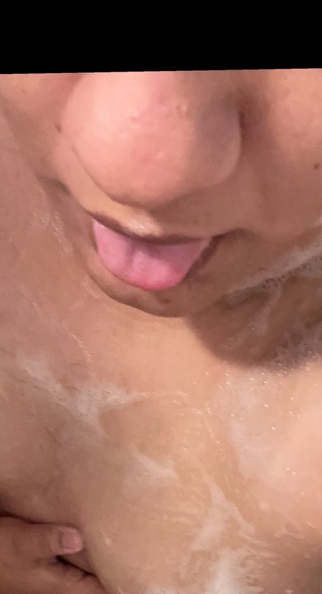 MJSlay modèle porno img