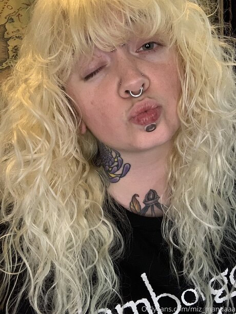 grosse bite baise onlyfans nus érotiques img