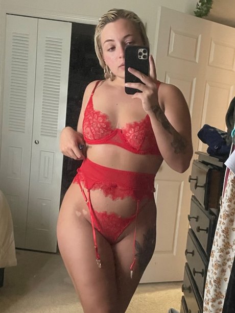 rousse au gros cul onlyfans chaud belle galerie