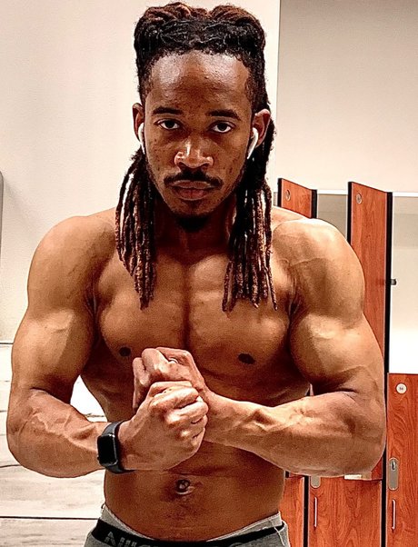 Chavis nus star du porno images