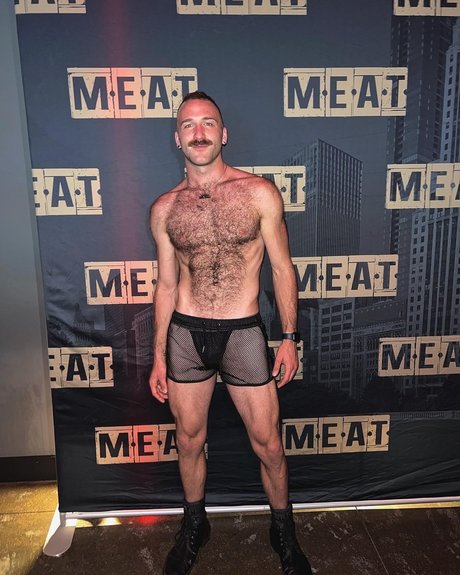 Humbly Hung actrice adulte galerie