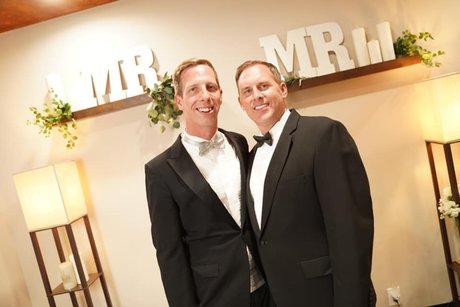 Chase Andrews star du porno gratuite galeries