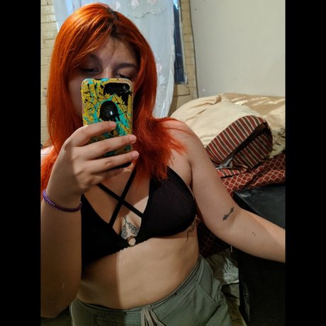 Dayna Bochelli modèle érotique img