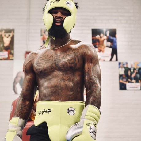 Montana Love nus de stars du porno archive