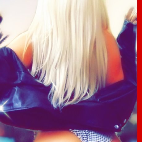 LightSkin baby actrice sexy photos