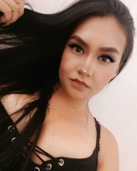 M GGYCA sexe star du porno archive