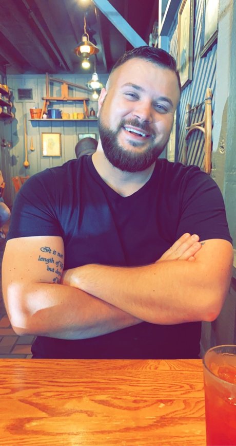 Mr__Grey of Tiktok actrice hd img