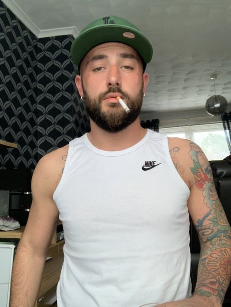 StuartBoi actrice artistique archive