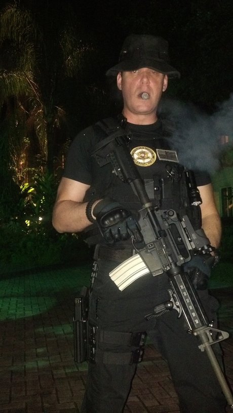 mothereffingjones modèle sexy photo