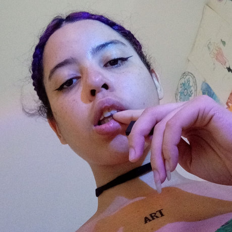 Mota Girl star du porno exclusive photo