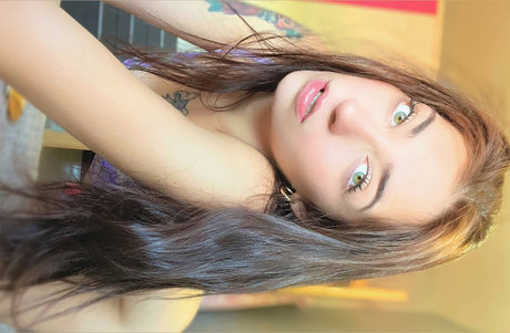 DESIR E ALMA_ actrice porno photo