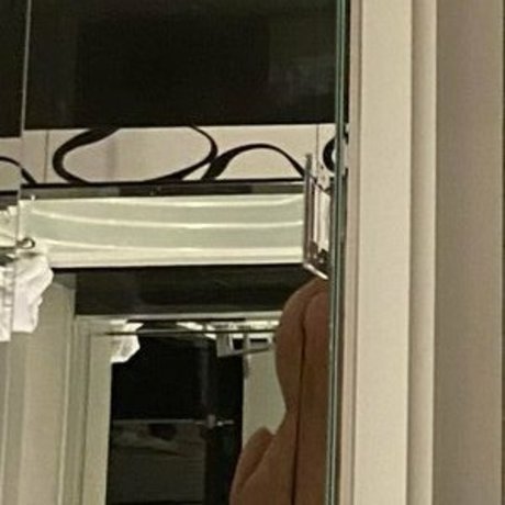 kaylamoody étoile érotique images