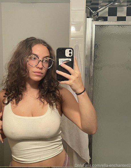 ella enchanted2 joli modèle archive