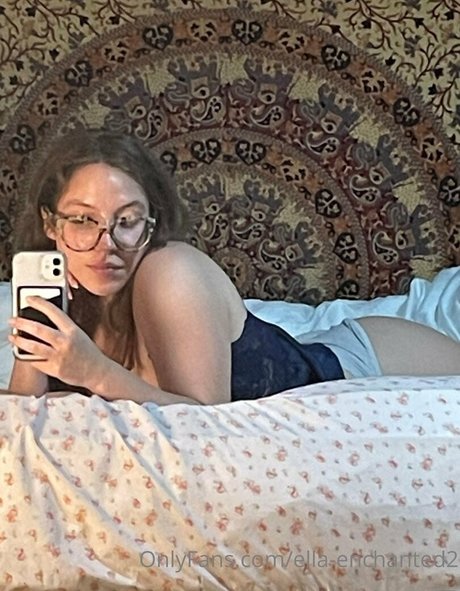 ella enchanted2 art modèle archive