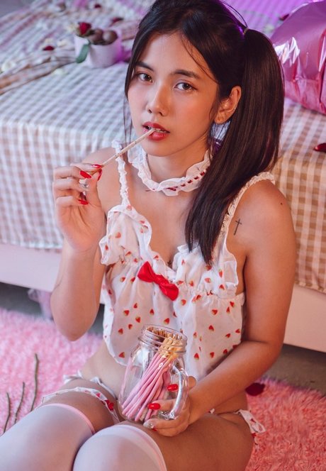 Sandydao actrice nue des photos