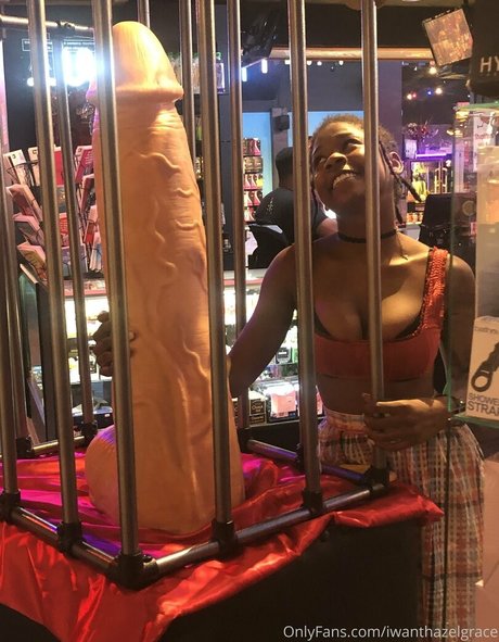 iwanthazelgrace belle actrice des photos