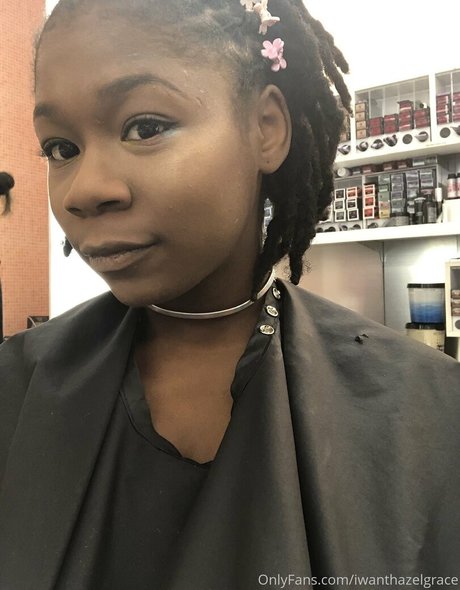 iwanthazelgrace étoile exclusive galeries