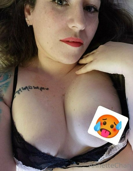 annettechan actrice de grande qualité des photos