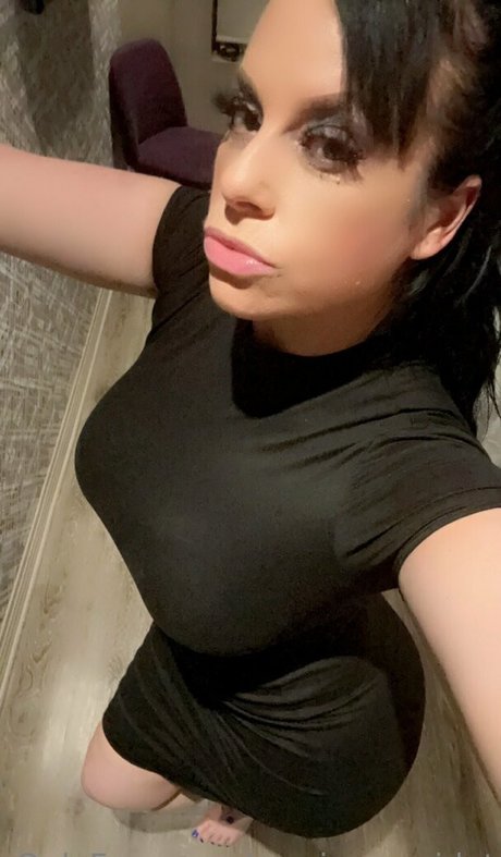 msvirgoperidot modèles nus image