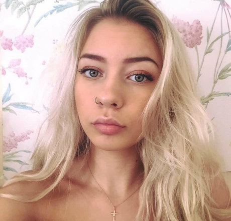 épouse infidèle onlyfans xxx adulte photo